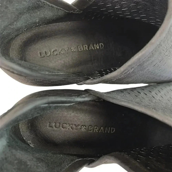 Lucky Brand Leather Perforated Ankle Boots Cut Out  Size 6M Black Baley Slip On - Picture 9 of 12